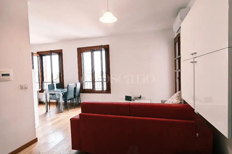 Casa in vendita di 68 mq a €300.000 (rif. 11/2026)