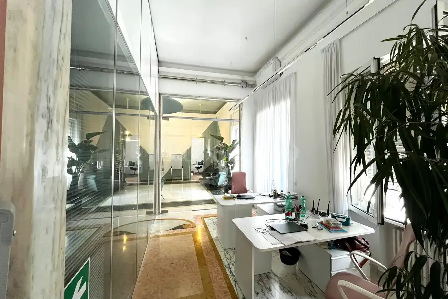 Ufficio in vendita di 314 mq a €1.950.000 (rif. 43/2026)