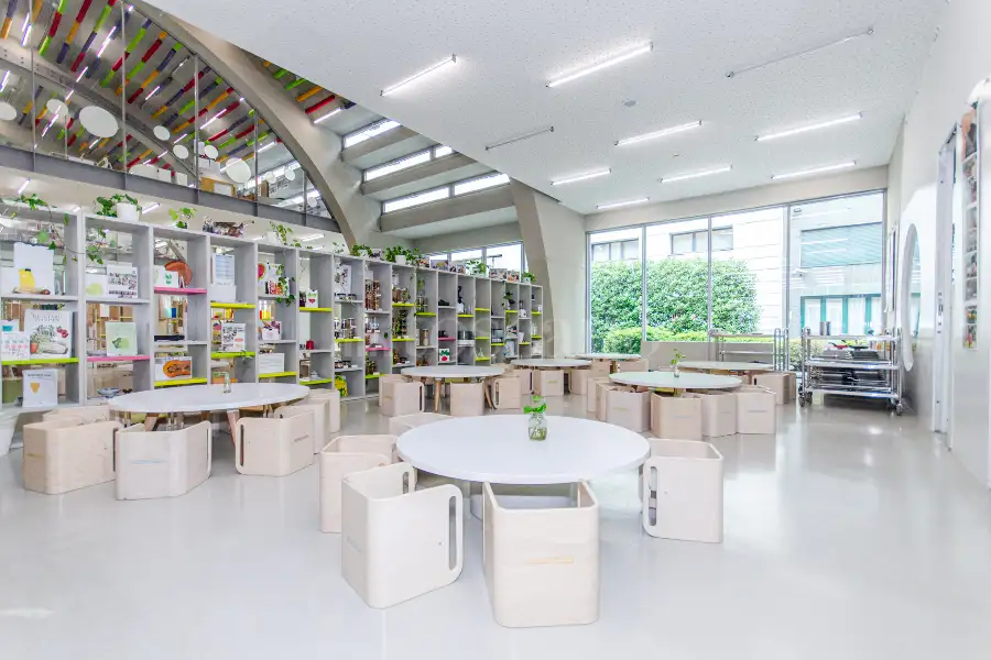 Stabile Uso Ufficio in vendita di 2.000 mq a €4.800.000 (rif. 10/2025)