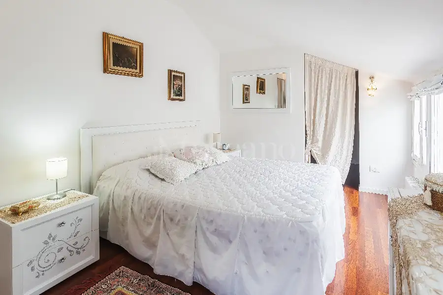 Superattico in vendita di 250 mq a €490.000 (rif. 66/2025)