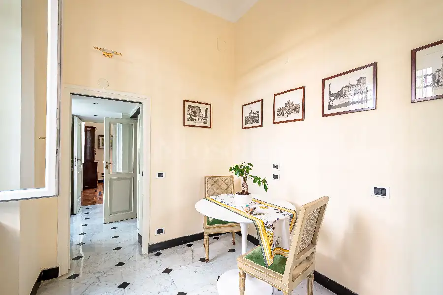 Villa in vendita di 496 mq a €3.950.000 (rif. 71/2026)