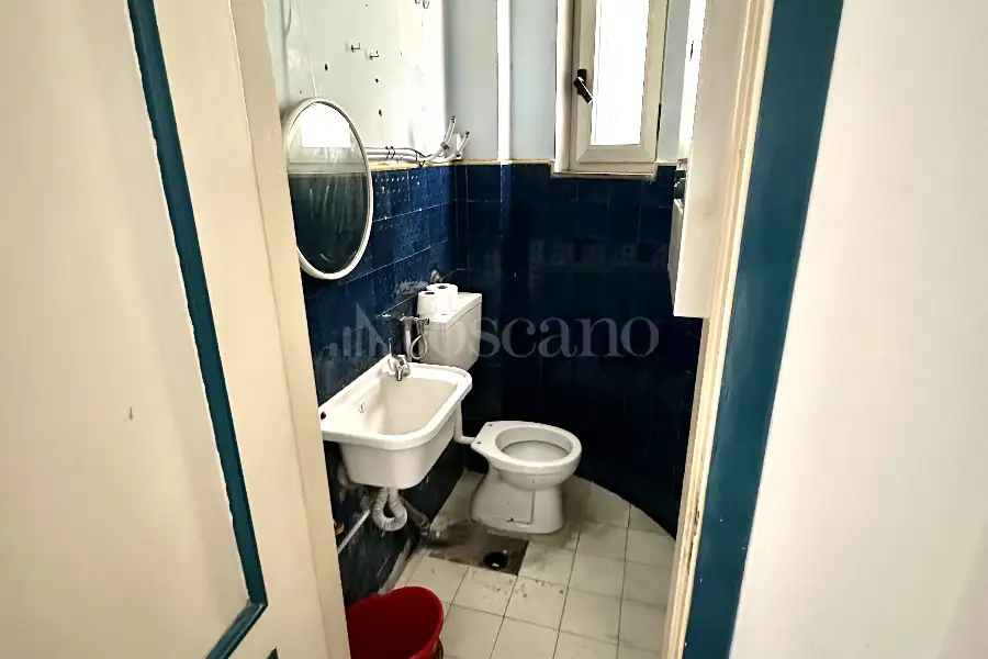 Negozio in affitto di 70 mq a €500 (rif. 14/2026)