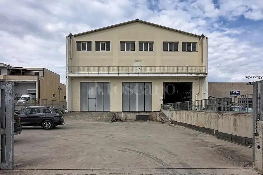 Capannone in vendita di 250 mq a €270.000 (rif. 212/2026)