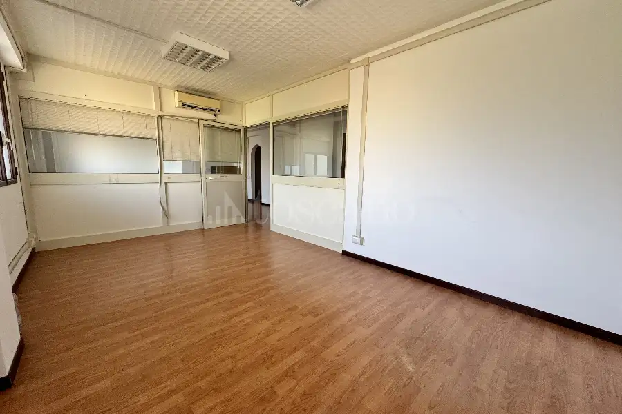 Ufficio in affitto di 78 mq a €1.000 (rif. 50/2025)