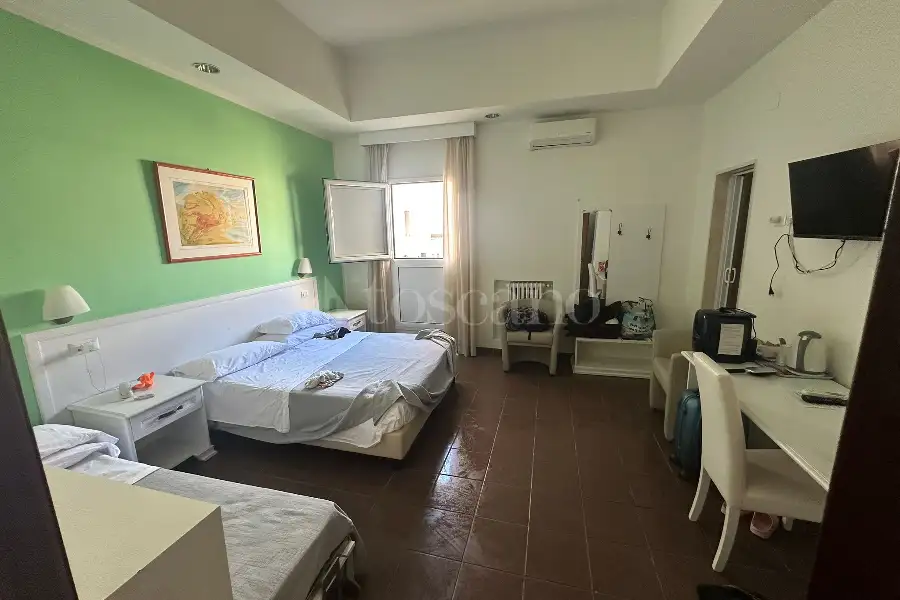 Casa in vendita di 285 mq a €680.000 (rif. 35/2026)