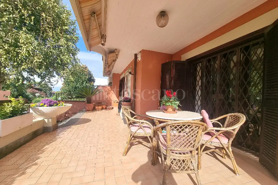 Villa in vendita di 300 mq a €599.000 (rif. 22/2024)