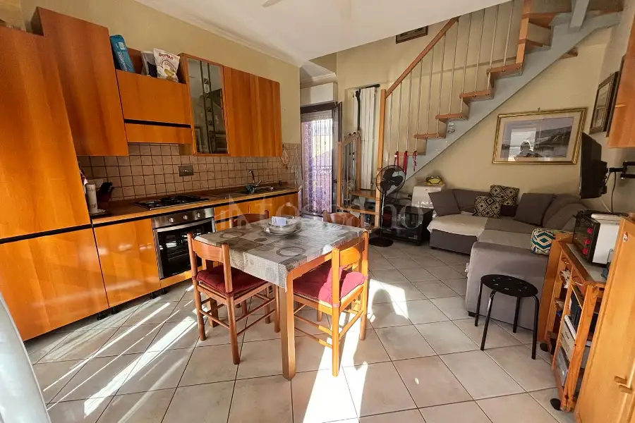 Villino a Schiera in vendita di 130 mq a €245.000 (rif. 49/2026)