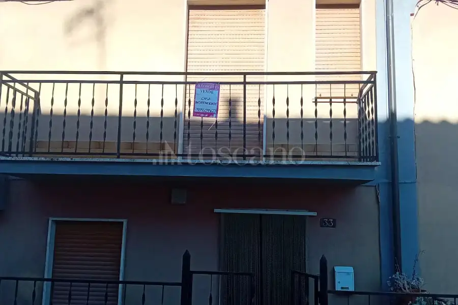 Casa Indipendente in vendita di 222 mq trattativa riservata (rif. 110/2025)