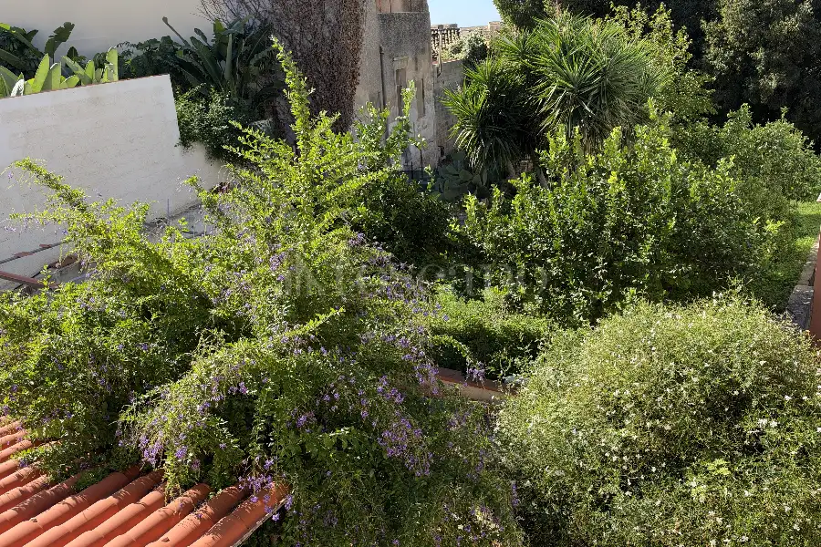 Casa Indipendente in vendita di 220 mq a €330.000 (rif. 148/2026)