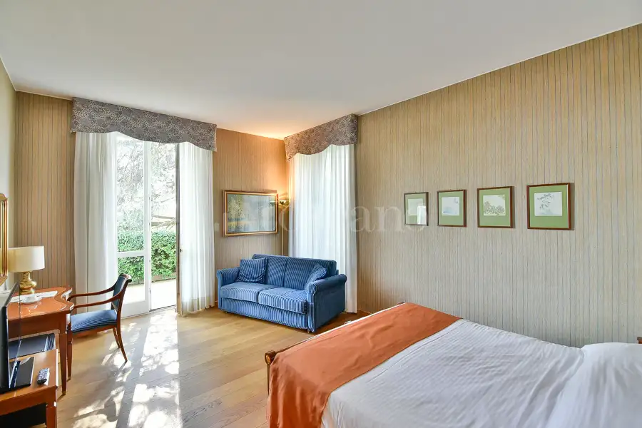 Albergo in vendita di 2.300 mq a €4.500.000 (rif. 39/2026)