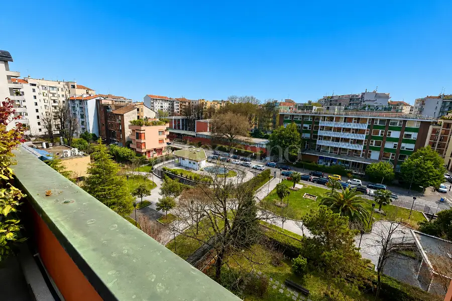 Attico in vendita di 115 mq a €1.350.000 (rif. 6/2026)