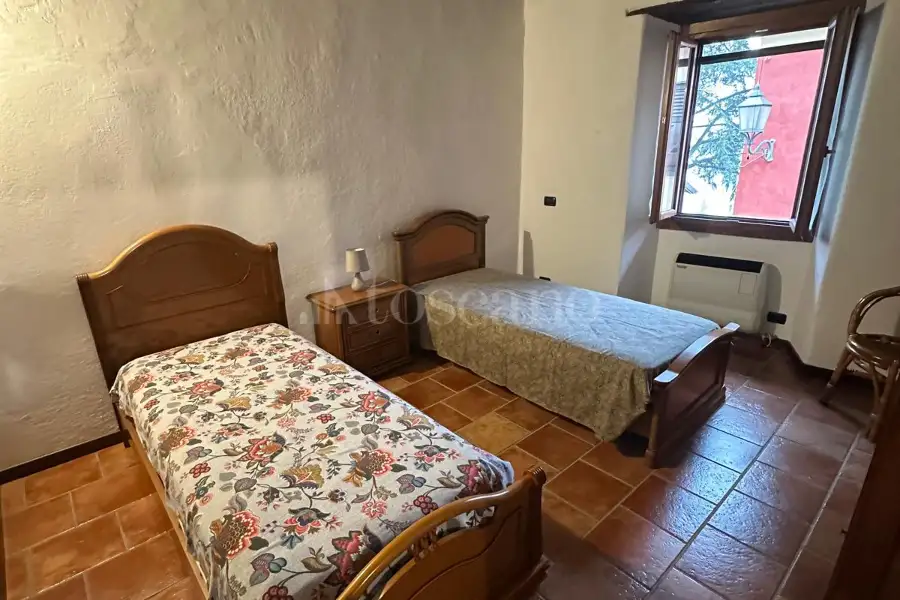 Casa Indipendente in vendita di 266 mq a €185.000 (rif. 64/2025)
