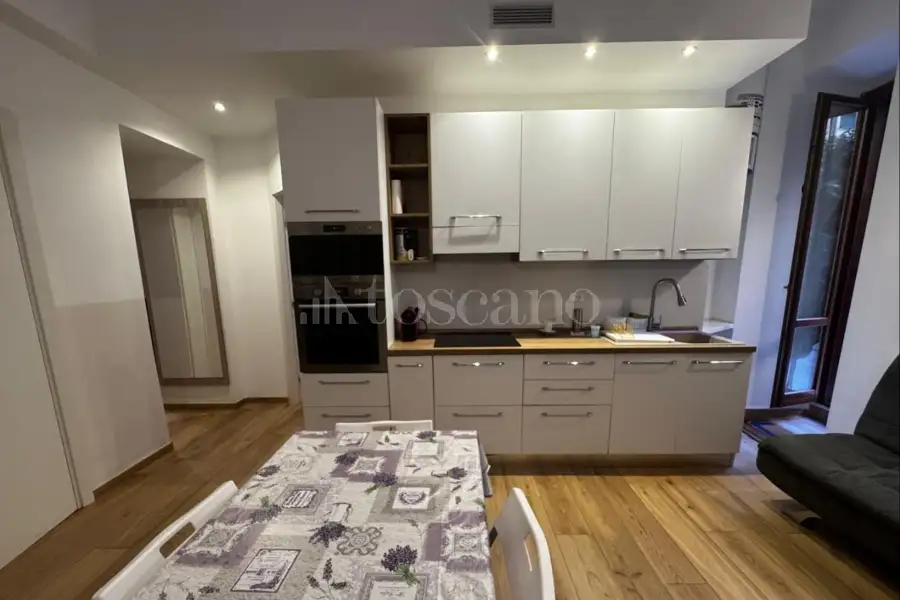 Casa in affitto di 70 mq a €1.800 (rif. 22/2026)