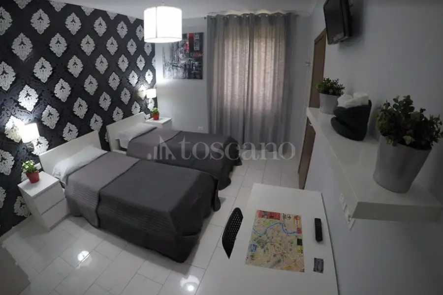 Albergo in vendita di 450 mq a €1.950.000 (rif. 10/2026)