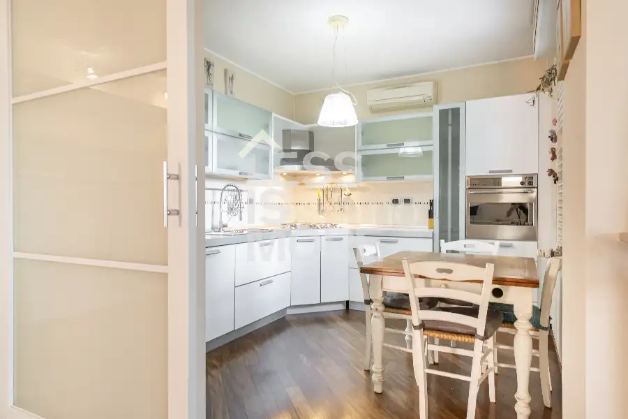 Casa in vendita di 140 mq a €850.000 (rif. 32/2026)
