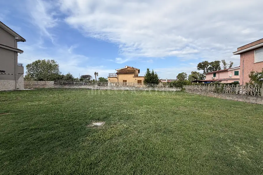 Villa in vendita di 300 mq a €319.000 (rif. 53/2026)