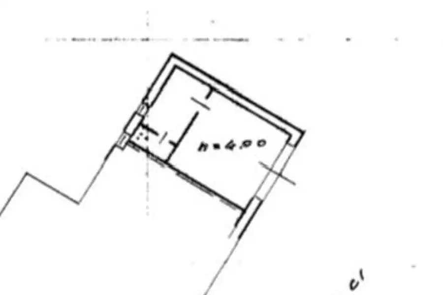 Negozio in vendita di 30 mq a €55.000 (rif. 33/2026)