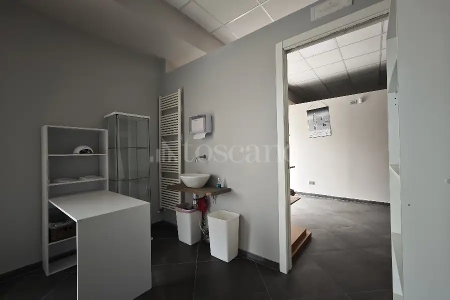 Negozio in vendita di 80 mq a €99.000 (rif. 20/2025)