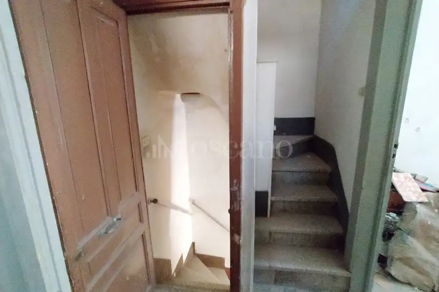 Casa Indipendente in vendita di 251 mq a €89.000 (rif. 56/2024)