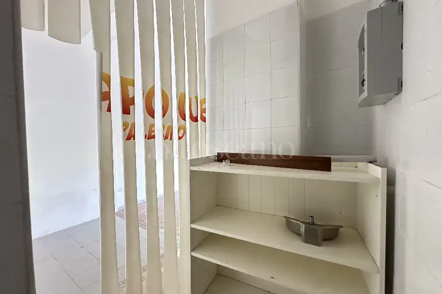 Negozio in vendita di 30 mq a €65.000 (rif. 60/2026)