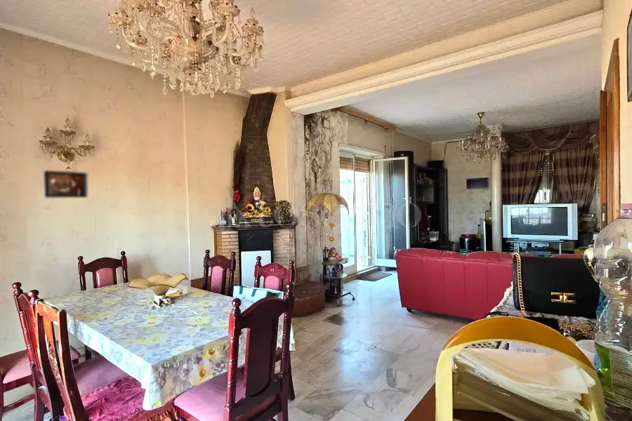 Attico in vendita di 170 mq a €510.000 (rif. 48/2024)