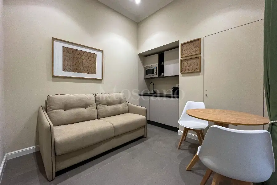 Casa in vendita di 200 mq a €895.000 (rif. 12/2026)