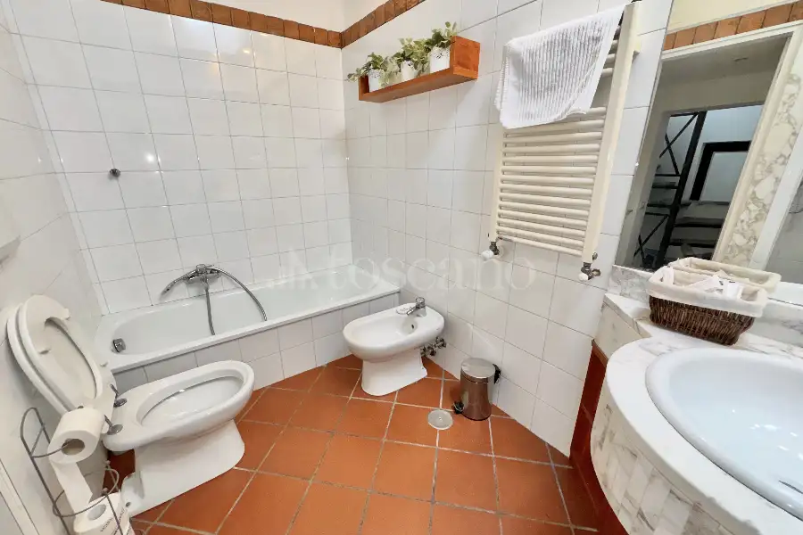 Casa Indipendente in vendita di 110 mq a €319.000 (rif. 25/2026)