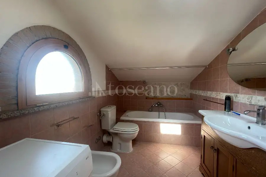 Villa in vendita di 320 mq a €299.000 (rif. 26/2025)