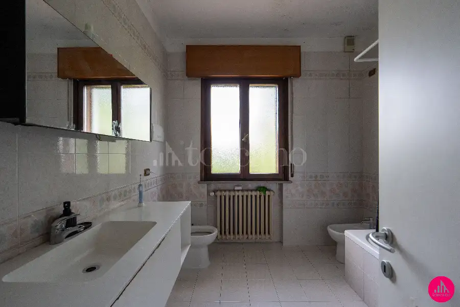 Villa in vendita di 303 mq a €499.000 (rif. 124/2026)