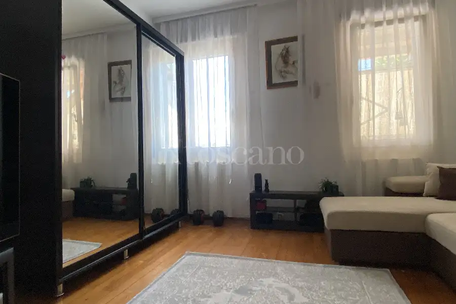 Casa Indipendente in vendita di 232 mq a €255.000 (rif. 17/2026)