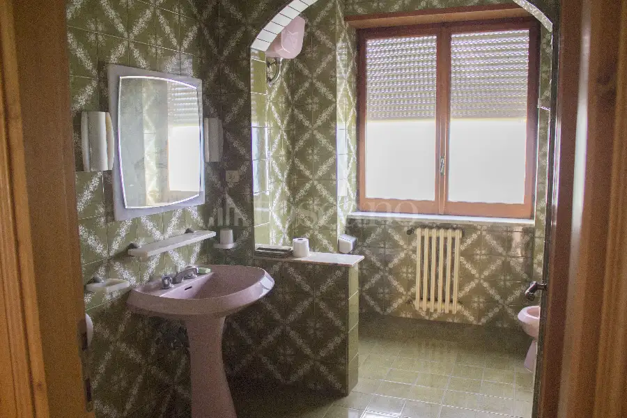 Villa in vendita di 300 mq a €220.000 (rif. 10/2025)