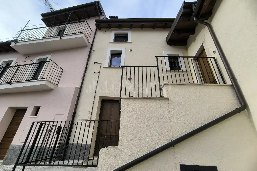 Casa Indipendente in vendita di 110 mq a €55.000 (rif. 51/2025)
