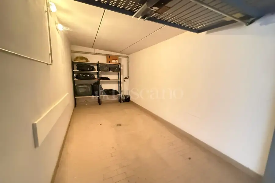 Box in vendita di 16 mq a €24.000 (rif. 26/2026)