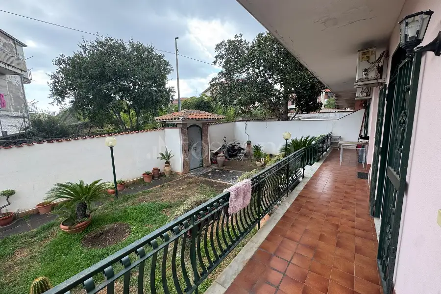 Villa Bifamiliare in vendita di 480 mq a €499.000 (rif. 171/2026)