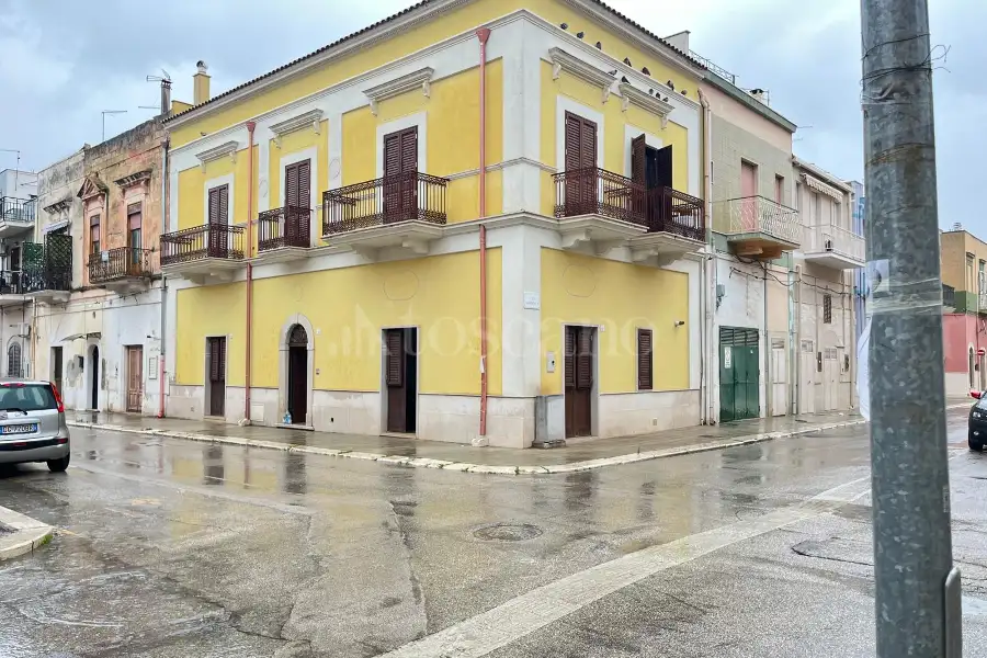 Casa Indipendente in vendita di 200 mq a €260.000 (rif. 1/2026)