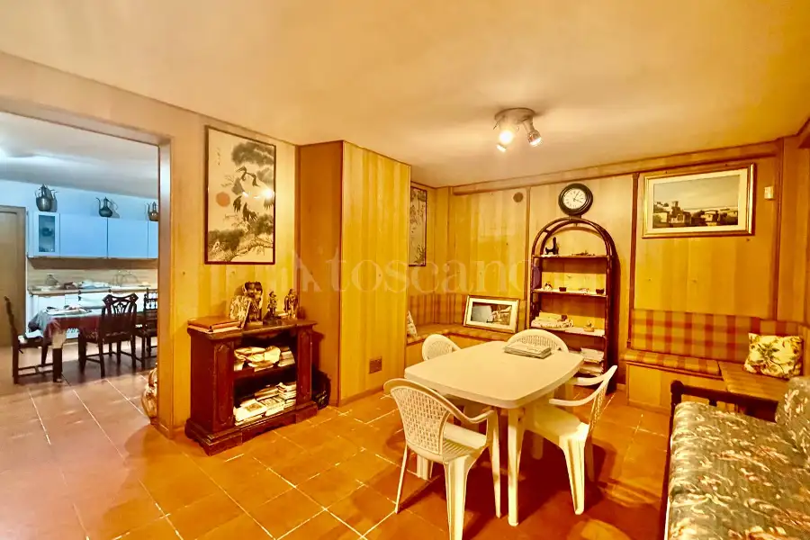 Villa Bifamiliare in vendita di 260 mq a €649.000 (rif. 30/2026)