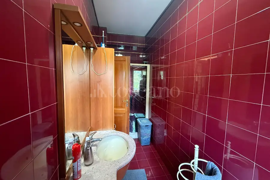 Villa Bifamiliare in vendita di 240 mq a €790.000 (rif. 10/2026)