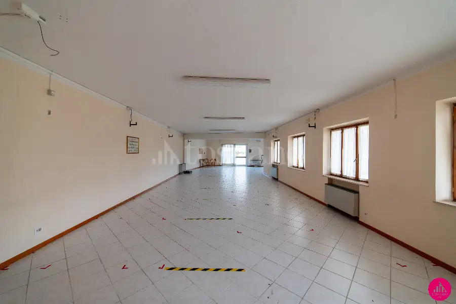 Casa in vendita di 370 mq a €135.000 (rif. 90/2025)