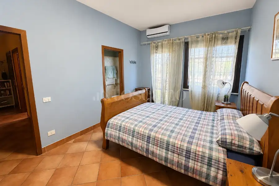 Villa in vendita di 180 mq a €350.000 (rif. 33/2026)