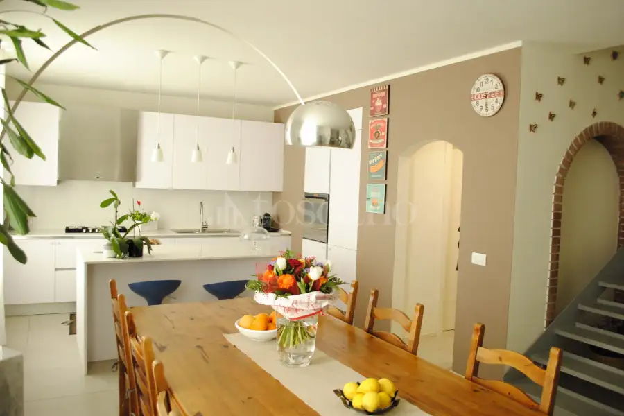 Casa in vendita di 170 mq a €395.000 (rif. 11/2025)