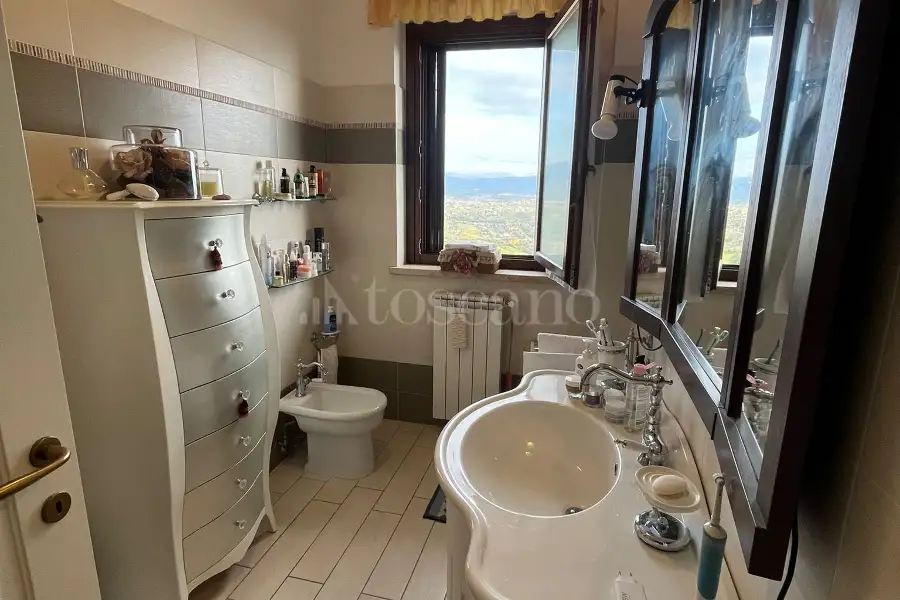 Casa in vendita di 75 mq a €239.000 (rif. 2/2026)