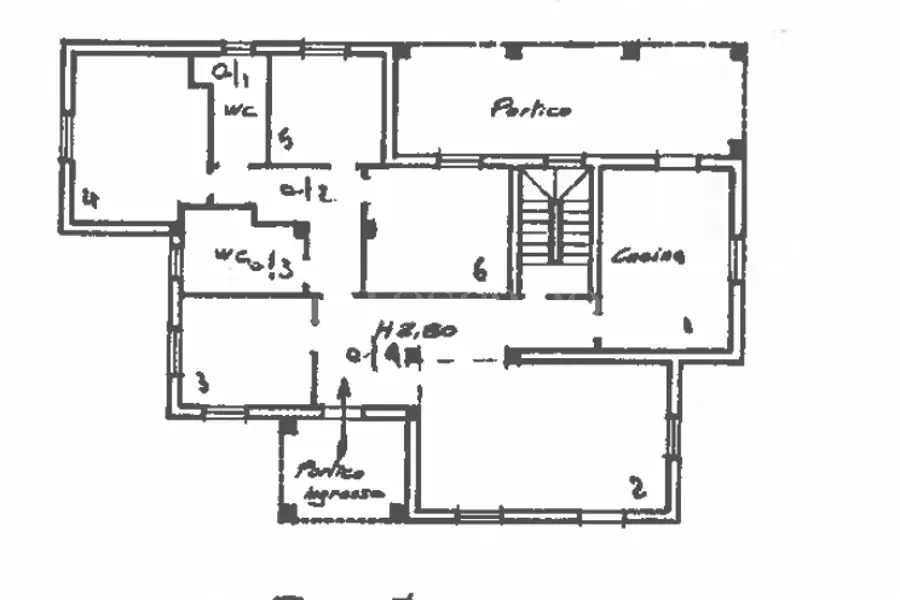Villa in vendita di 325 mq a €595.000 (rif. 3/2026)