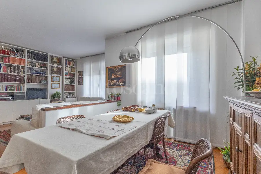 Casa in vendita di 100 mq a €699.000 (rif. 13/2026)