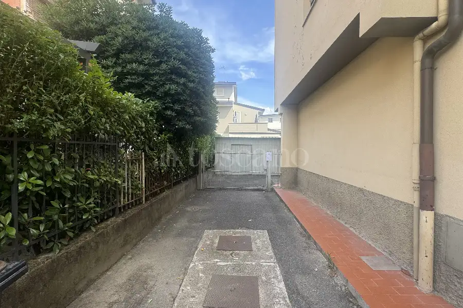 Negozio in vendita di 89 mq a €155.000 (rif. 28/2026)