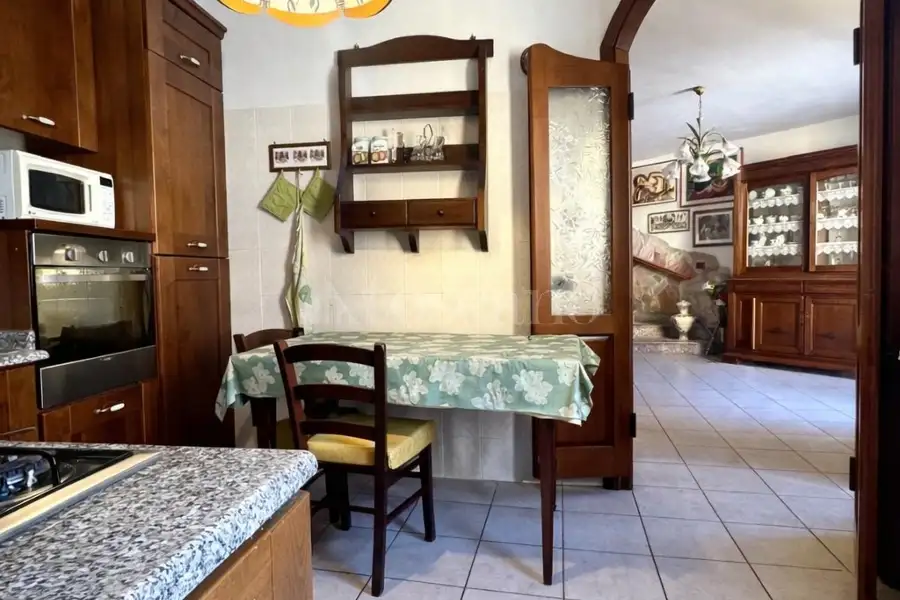 Casa Indipendente in vendita di 200 mq a €187.000 (rif. 88/2026)