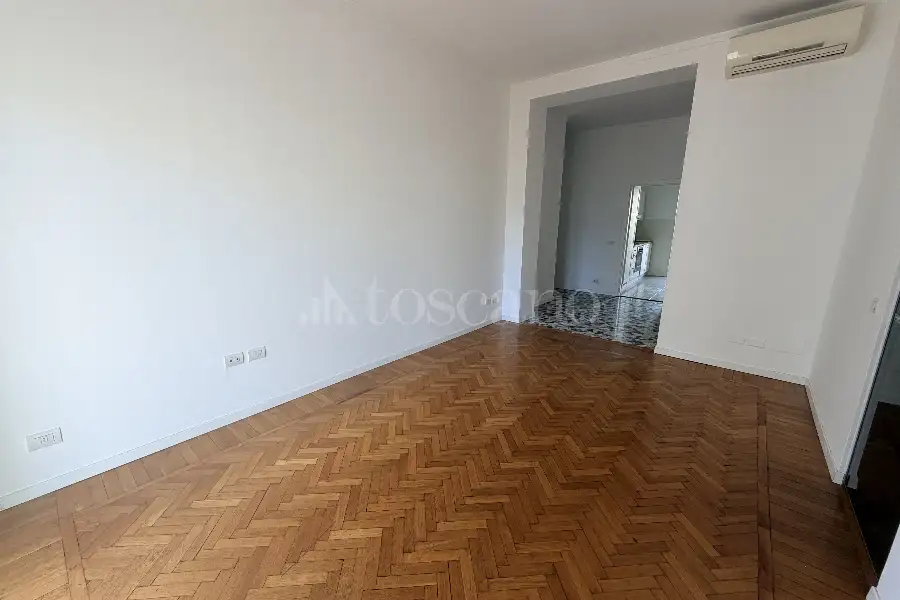 Casa in affitto di 100 mq a €2.300 (rif. 76/2026)