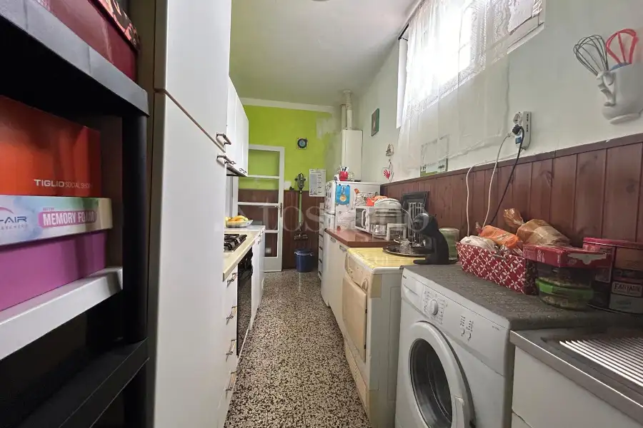 Palazzo in vendita di 400 mq a €460.000 (rif. 28/2024)