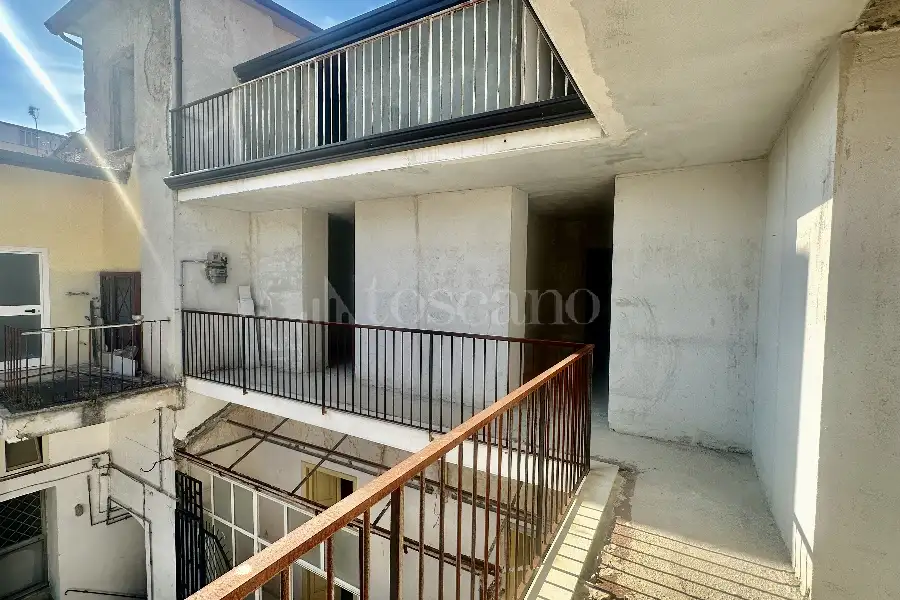 Casa in vendita di 260 mq a €299.000 (rif. 15/2026)
