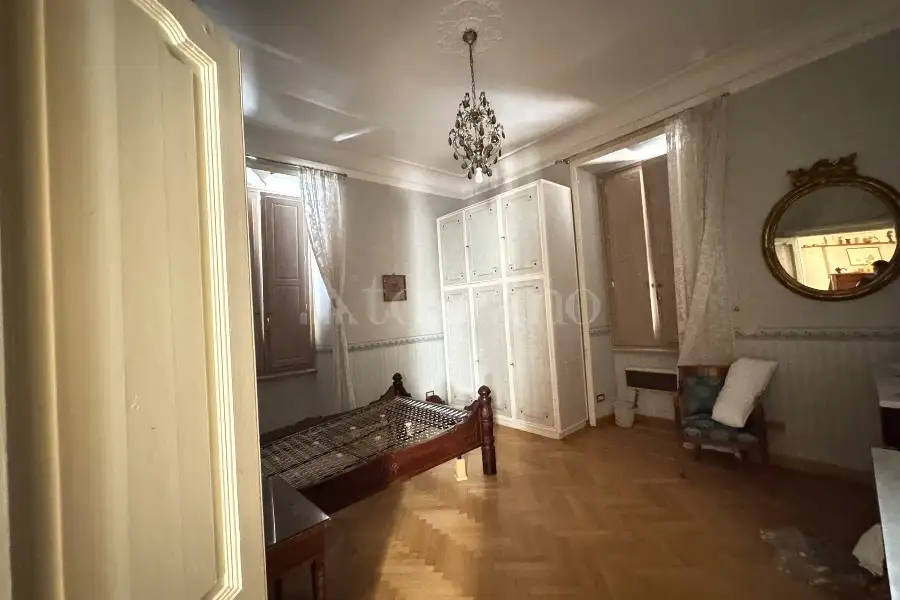 Casa in vendita di 215 mq a €1.280.000 (rif. 34/2026)
