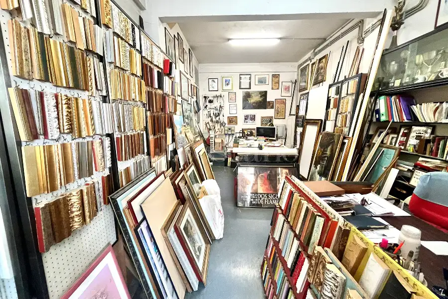 Negozio in vendita di 55 mq a €189.000 (rif. 9/2026)